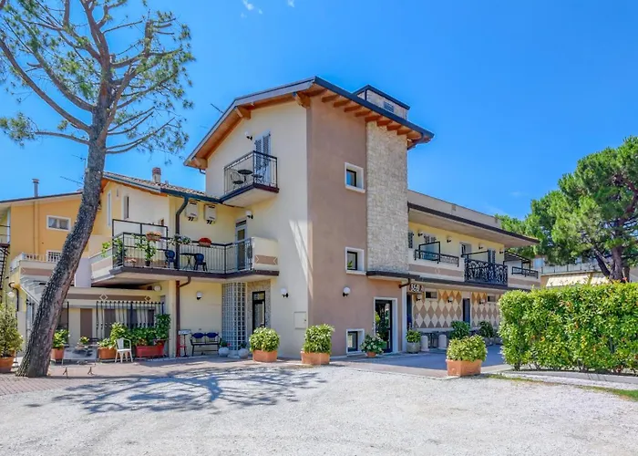 B&B AmericaBed and Breakfast